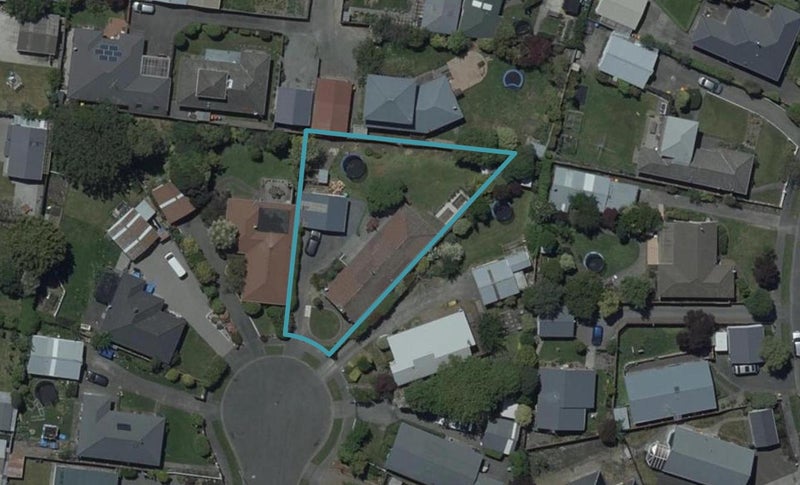 14 Neave Place, Hillmorton, Christchurch - Carousel 1