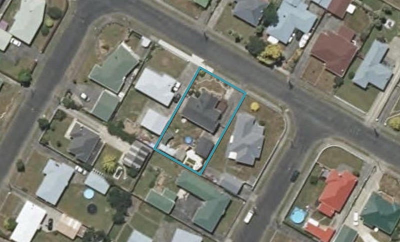 14 Meadowvale Drive, Levin, Levin - Carousel 1