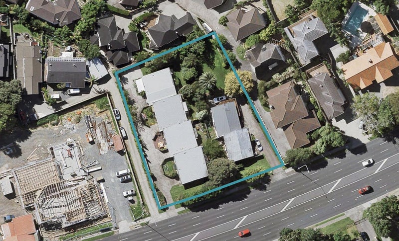 1/168 Pakuranga Road, Pakuranga, Auckland - Carousel 1