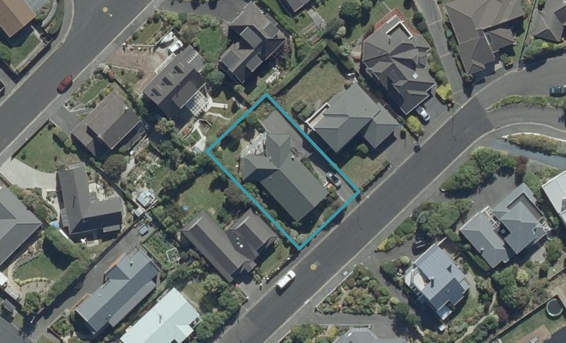 3 Harbour Heights, Waverley, Dunedin - Carousel 1