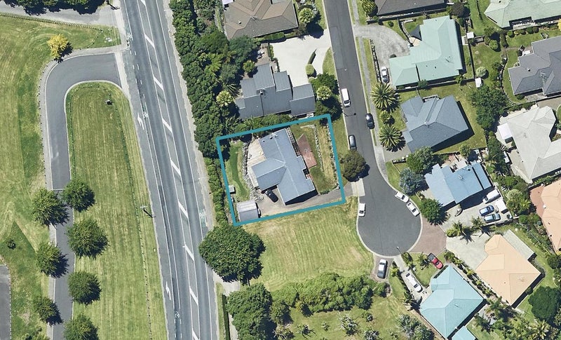 31 Highgrove Place, Bethlehem, Tauranga - Carousel 1