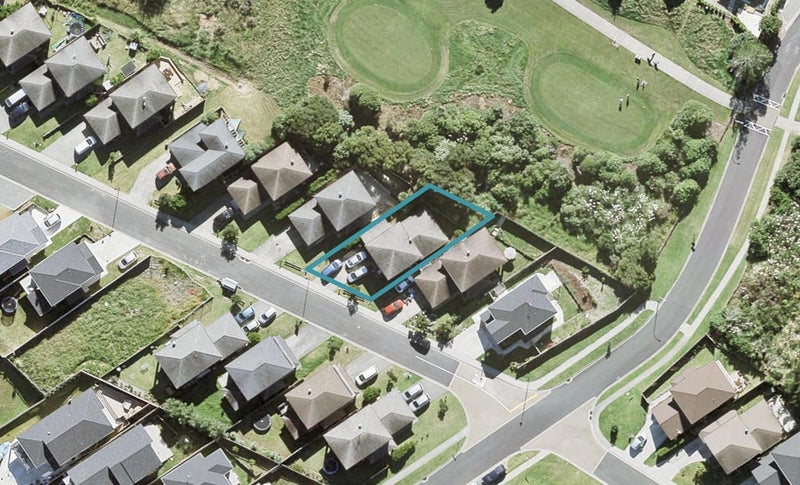 39 Midshipman Court, Gulf Harbour, Whangaparaoa - Carousel 1
