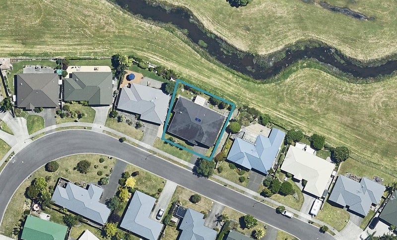 29 Summerland Crescent, Papamoa Beach, Papamoa - Carousel 1