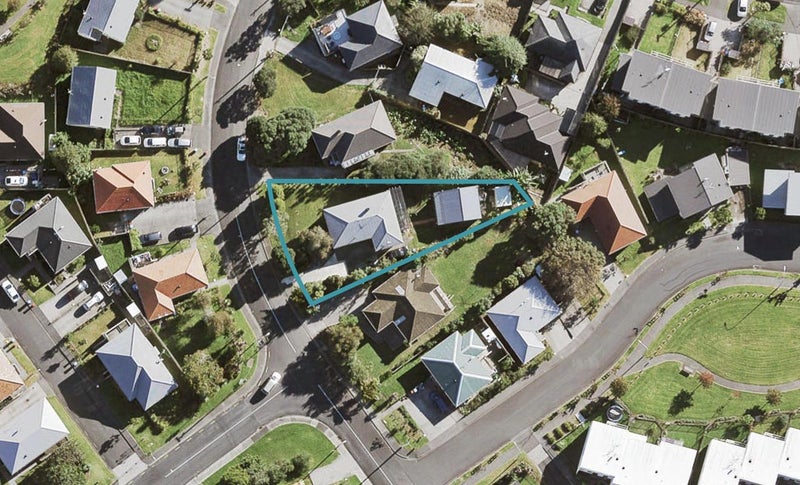 8 Allison Street, Wesley, Auckland - Carousel 1