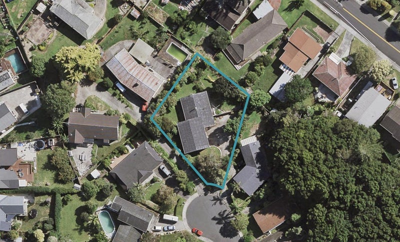9 Jill Place, Hillpark, Auckland - Carousel 1