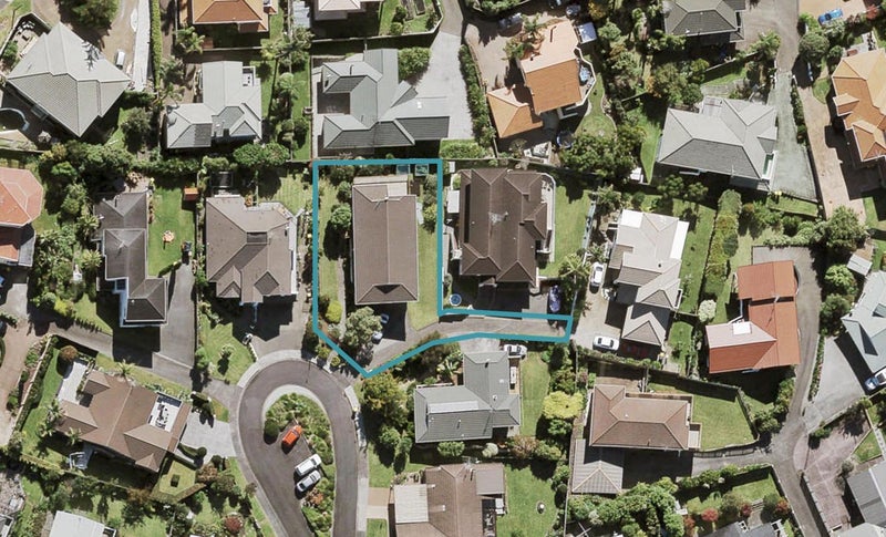 11 Parkside Road, West Harbour, Auckland - Carousel 1