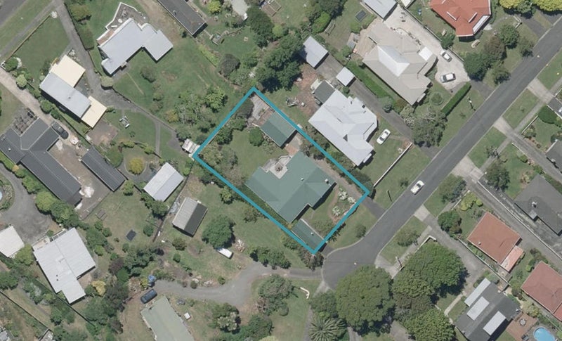 8 Rawhiti Place, Saint Johns Hill, Whanganui - Carousel 1