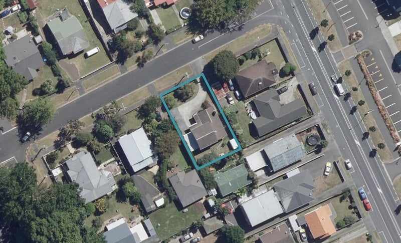 42 Piako Road, Claudelands, Hamilton - Carousel 1