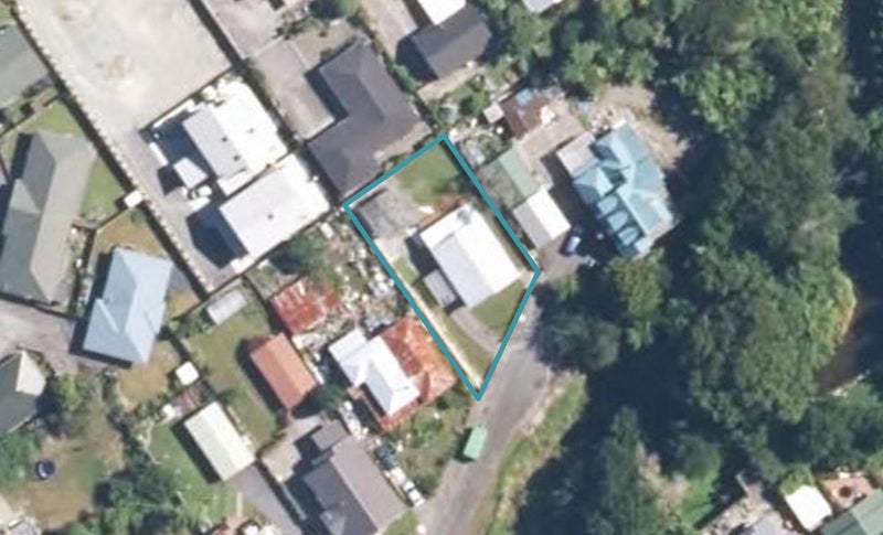 4 Palmerston Street, Greymouth, Greymouth - Carousel 1