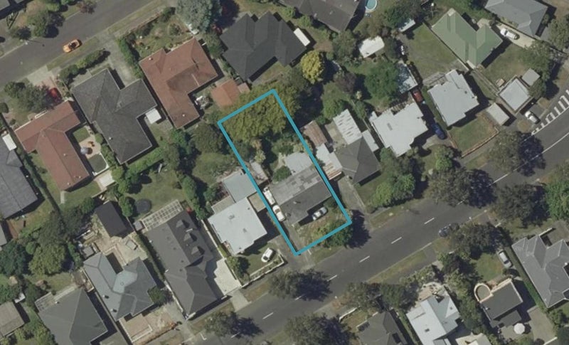 17 Winston Avenue, Hokowhitu, Palmerston North - Carousel 1