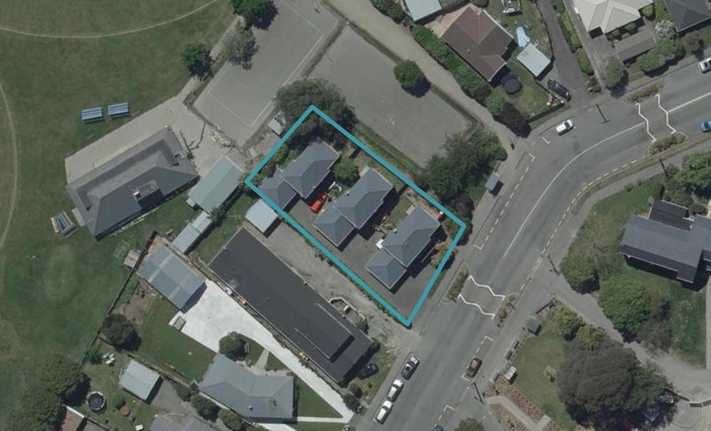 70A Middlepark Road, Sockburn, Christchurch - Carousel 1