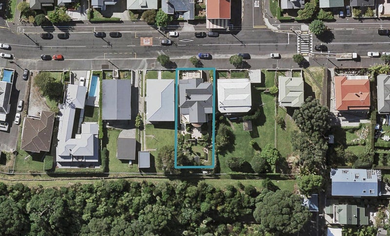 51 Calliope Road, Stanley Point, Auckland - Carousel 1