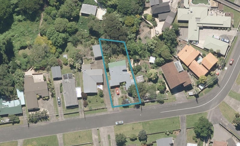 12 Burtts Road, Durie Hill, Whanganui - Carousel 1