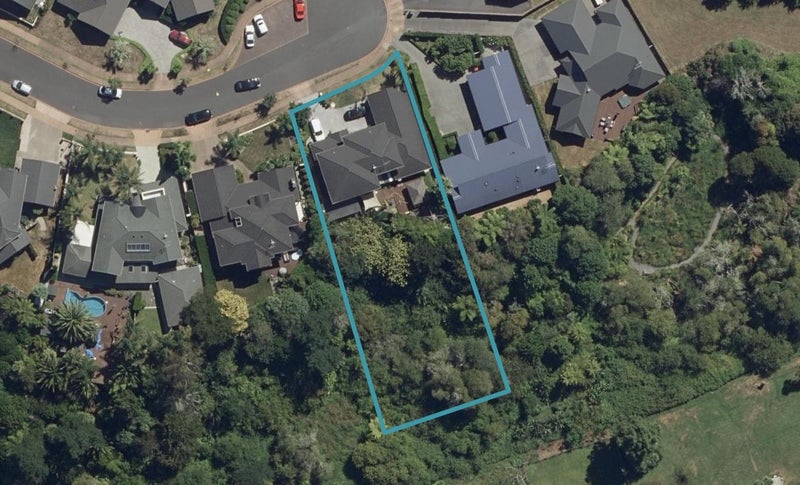 20 Raungawari Drive, Huntington, Hamilton - Carousel 1