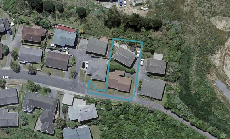 11A Glenwood Grove, Woodridge, Wellington - Carousel 1