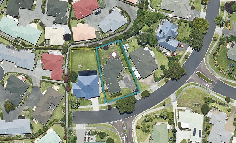 32 Montana Drive, Pyes Pa, Tauranga - Carousel 1