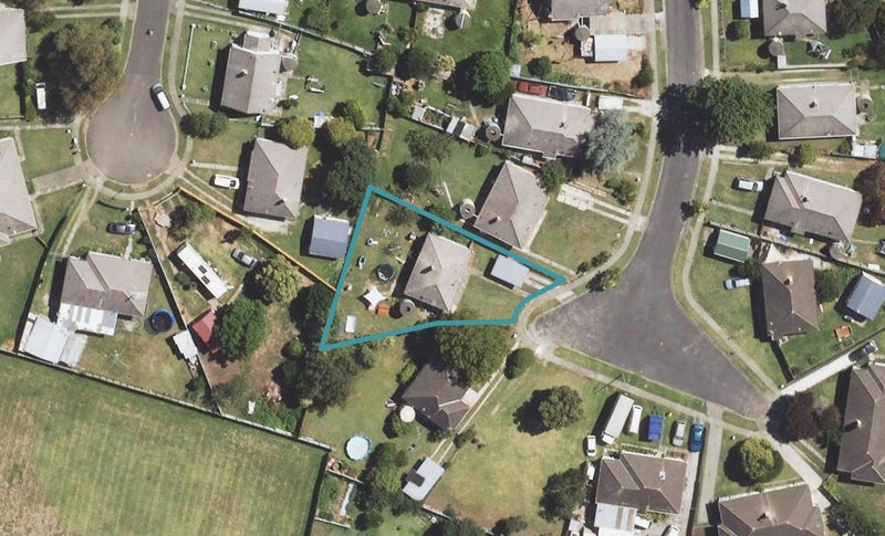 9 Rimu Street, Te Hapara, Gisborne - Carousel 1