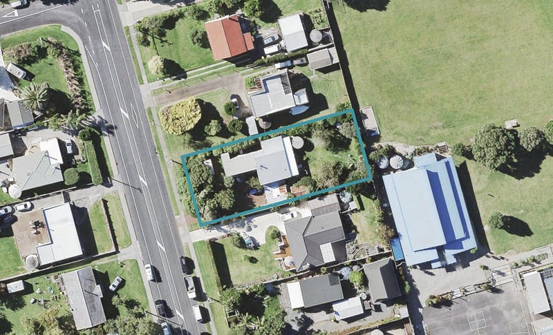 23 Wakelin Road, Beachlands, Auckland - Carousel 1