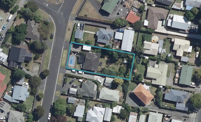 5A Miro Street, Maeroa, Hamilton - Carousel 1