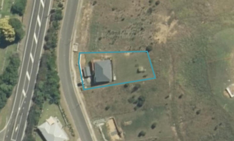 111 Rangituia Street, Whangamatā - Carousel 1