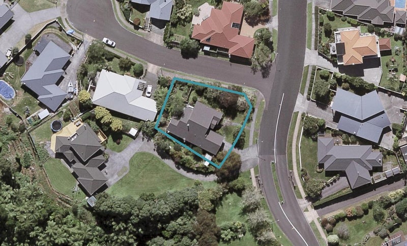 20 Shelter Grove, Frankleigh Park, New Plymouth - Carousel 1