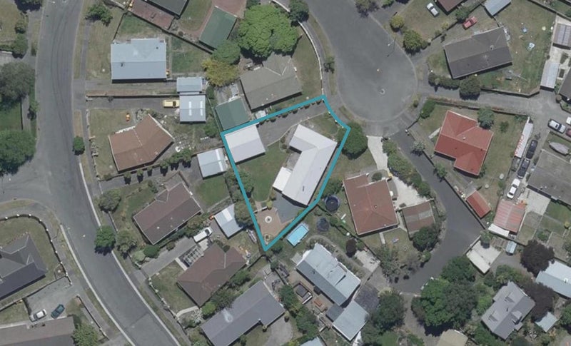 8 Genista Place, Parklands, Christchurch - Carousel 1