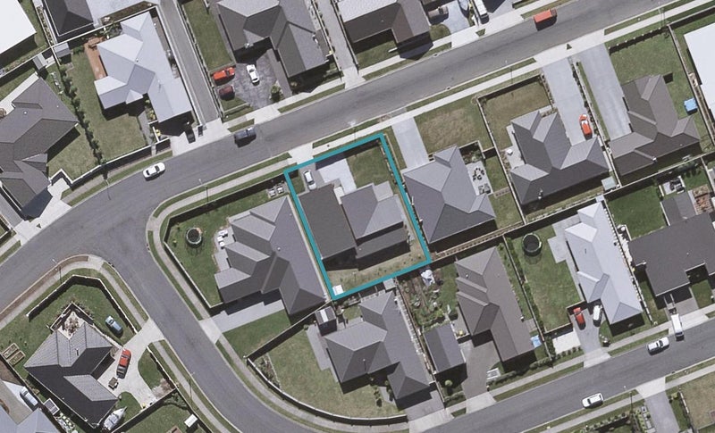 12 Keene Drive, Bell Block, New Plymouth - Carousel 1