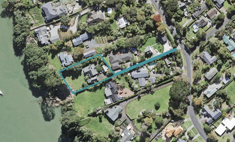 64 Rame Road, Greenhithe, Auckland - Carousel 1