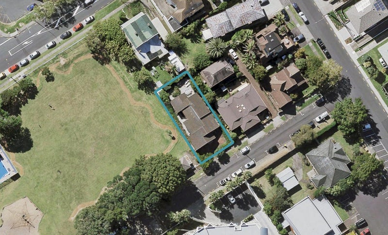 5 Collins Street, Takapuna, Auckland - Carousel 1
