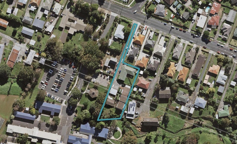 3/87 Gray Avenue, Mangere East, Auckland - Carousel 1