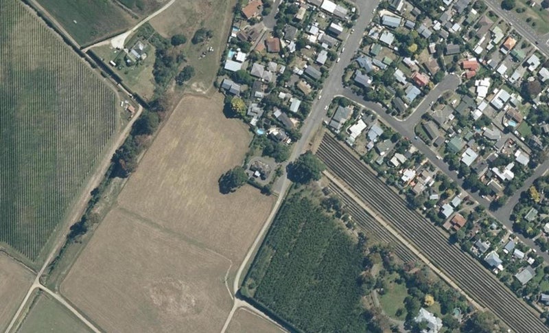32 Gordon Road, Te Awanga, Te Awanga - Carousel 1
