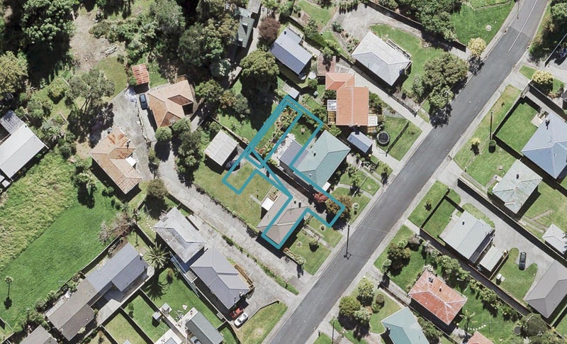 2/16 Westall Road, New Lynn, Auckland - Carousel 1