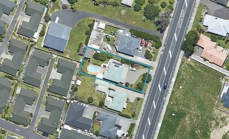 16 Pyes Pa Road, Pyes Pa, Tauranga - Carousel 1