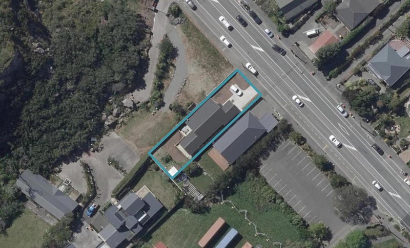 126 Main Road, Redcliffs, Christchurch - Carousel 1