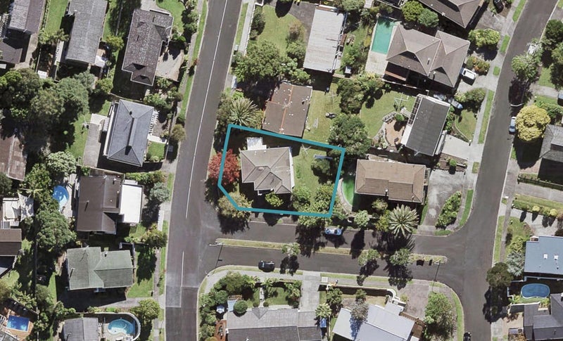 14 Porritt Avenue, Chatswood, Auckland - Carousel 1