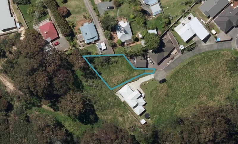 18 Madison Place, Morningside, Whangārei - Carousel 1