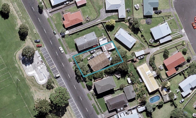 38 Smeaton Road, Bell Block, New Plymouth - Carousel 1