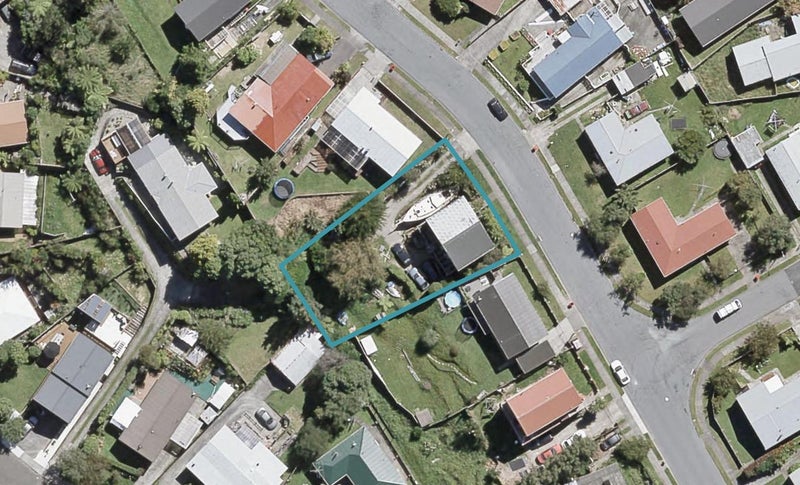 21 Aniseed Grove, Timberlea, Upper Hutt - Carousel 1