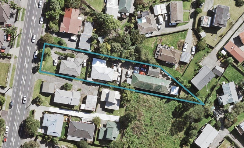 1/26 Forest Hill Road, Henderson, Auckland - Carousel 1