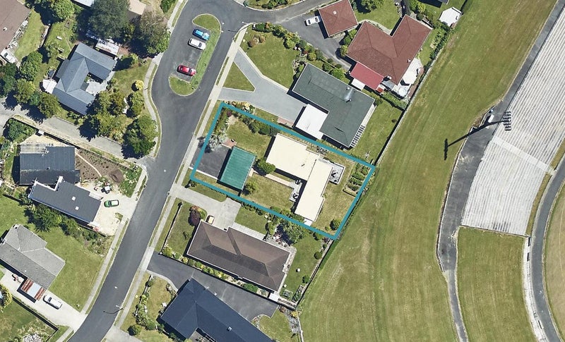 11 Luxor Place, Pomare, Rotorua - Carousel 1