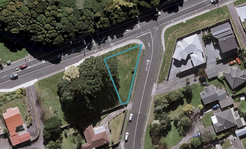 399 Devon Street West, Lynmouth, New Plymouth - Carousel 1