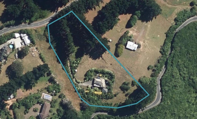 62 Cottle Park Drive, Normandale, Lower Hutt - Carousel 1