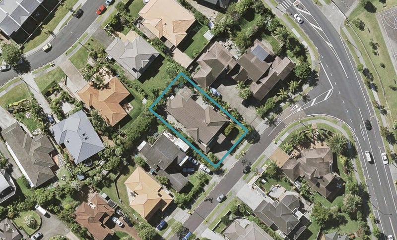 6 Carrowmore, Pinehill, Auckland - Carousel 1
