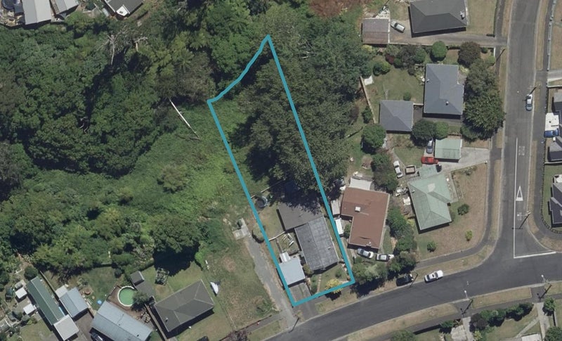 89B Bruce Avenue, Glenview, Hamilton - Carousel 1