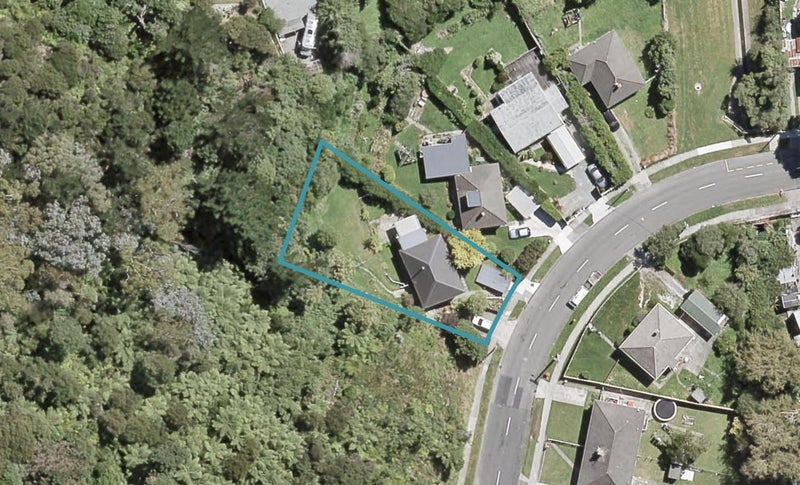111 Judd Crescent, Naenae, Lower Hutt - Carousel 1