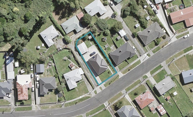 64 Delaney Drive, Stokes Valley, Lower Hutt - Carousel 1