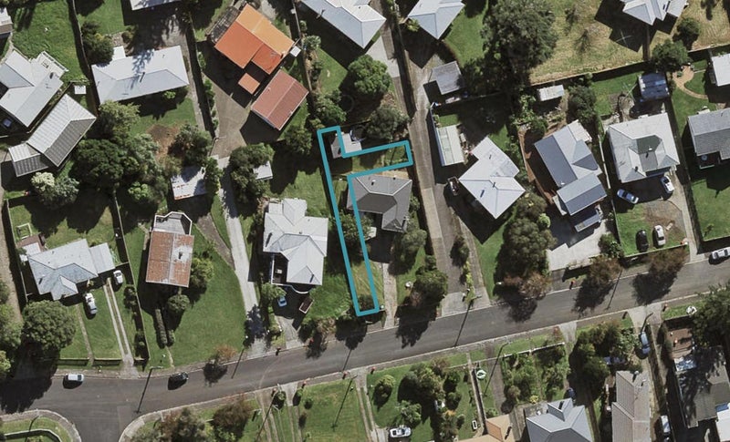 7/34 Parry Road, Mount Wellington, Auckland - Carousel 1