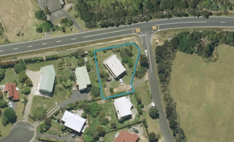 2 Deeming Road, Okiato, Russell - Carousel 1