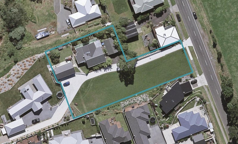 114 Smart Road, Glen Avon, New Plymouth - Carousel 1