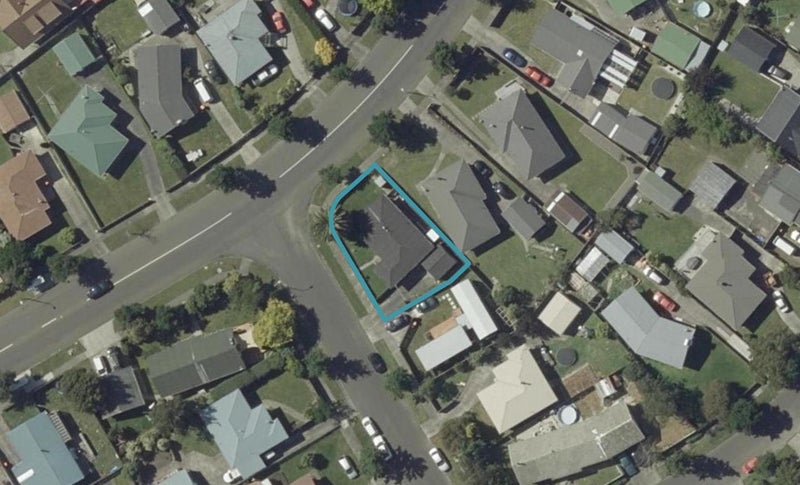 1 Acacia Street, Kelvin Grove, Palmerston North - Carousel 1